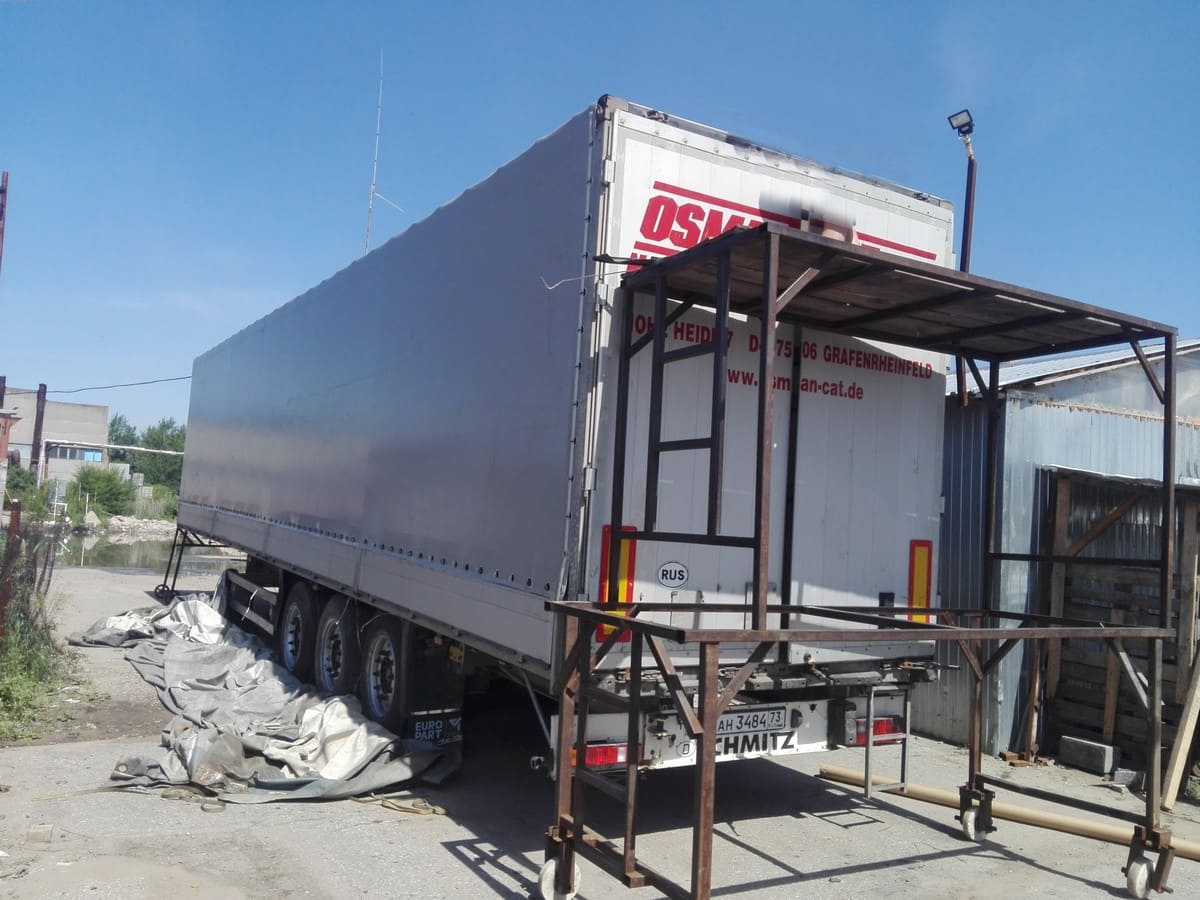 Замена тента полуприцепа Замена тента полуприцепа установка, фиксация